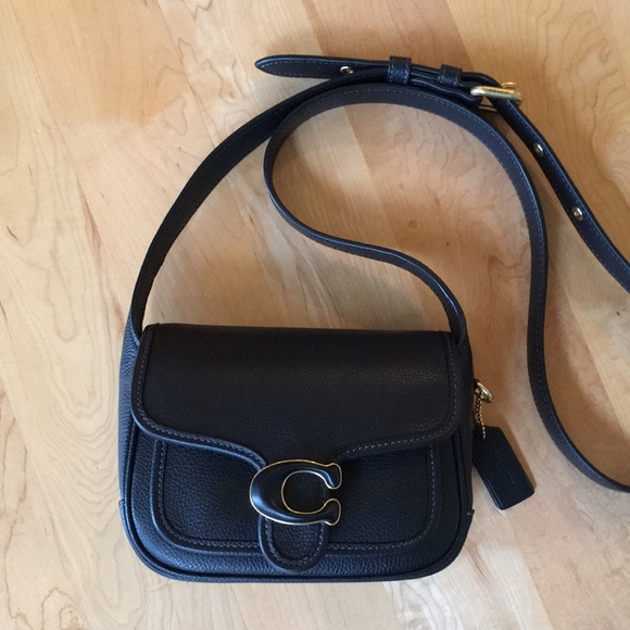 COACH | Tabby Messenger 19 Black Pebbled Leather - Picture 1 of 17